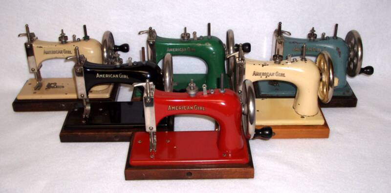Shelly Burge toy sewing machine