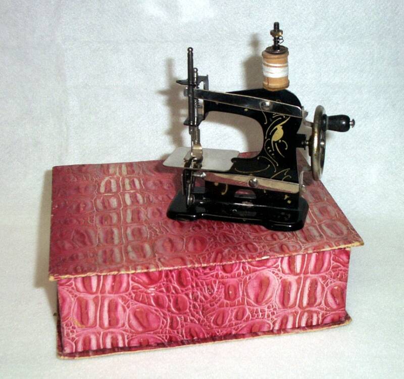 Shelly Burge Toy Sewing Machine