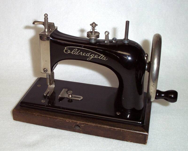 Shelly Burge Toy Sewing Machine