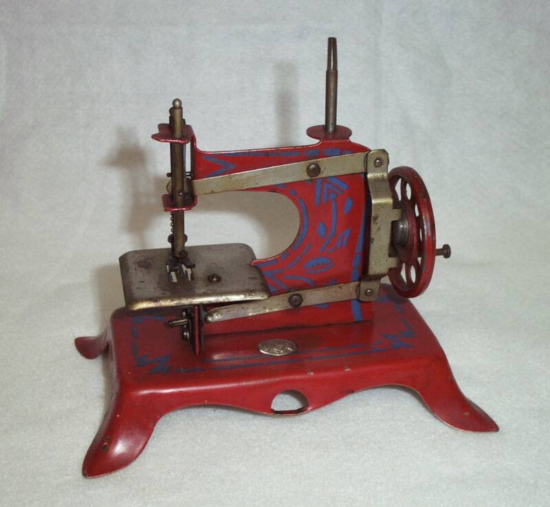 Shelly Burge Toy Sewing Machine