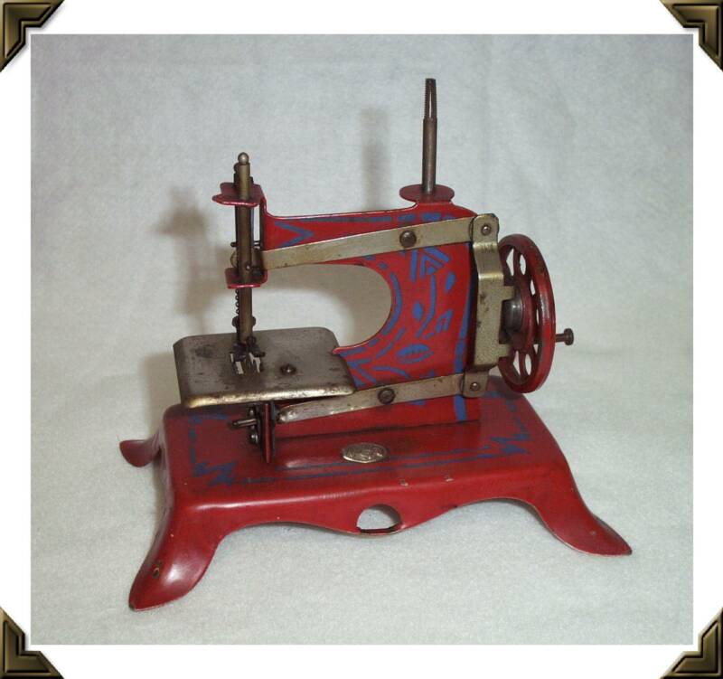 Shelly Burge Toy Sewing Machine